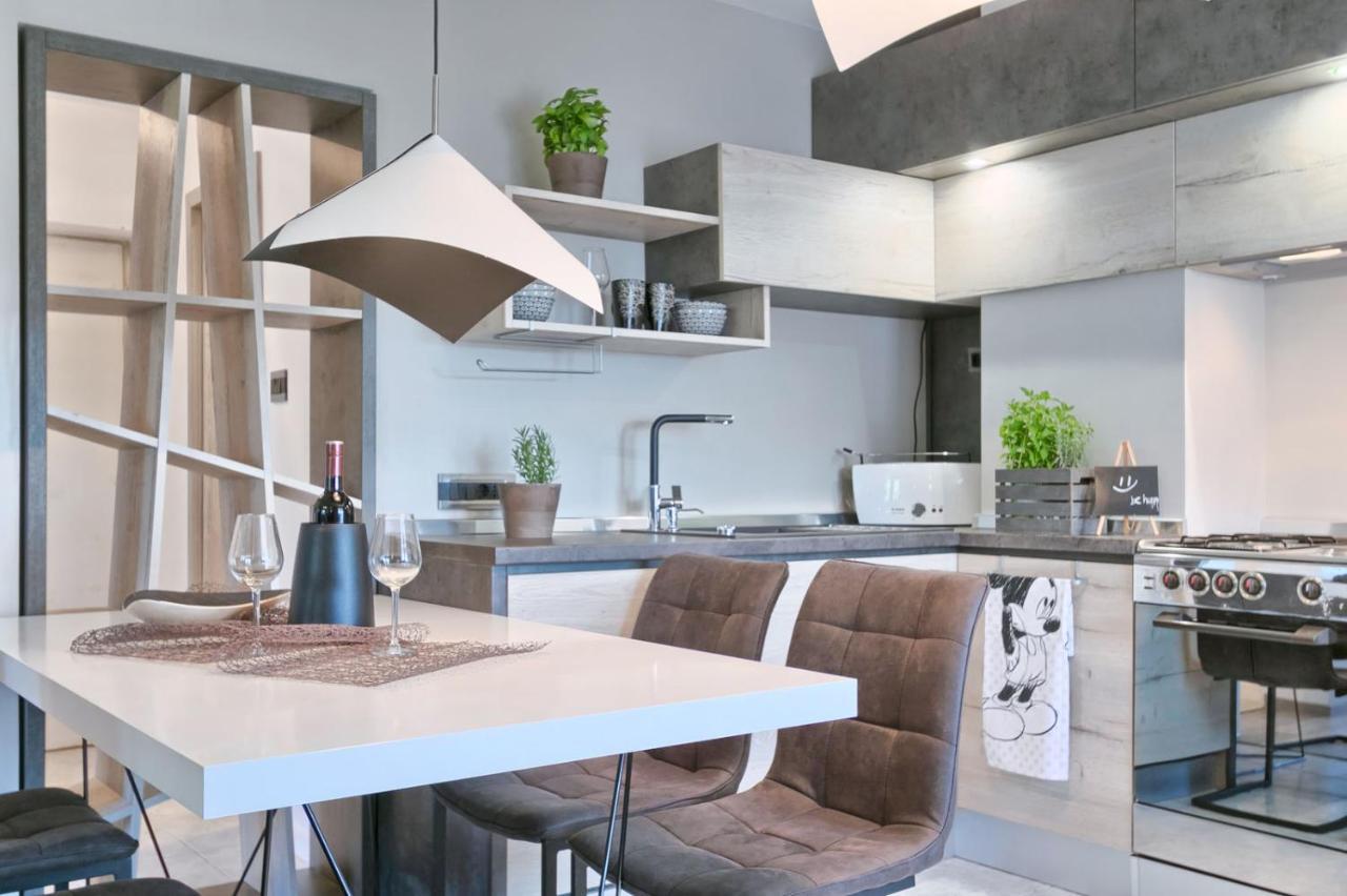 Modern Oasis Apartment Pula Dış mekan fotoğraf