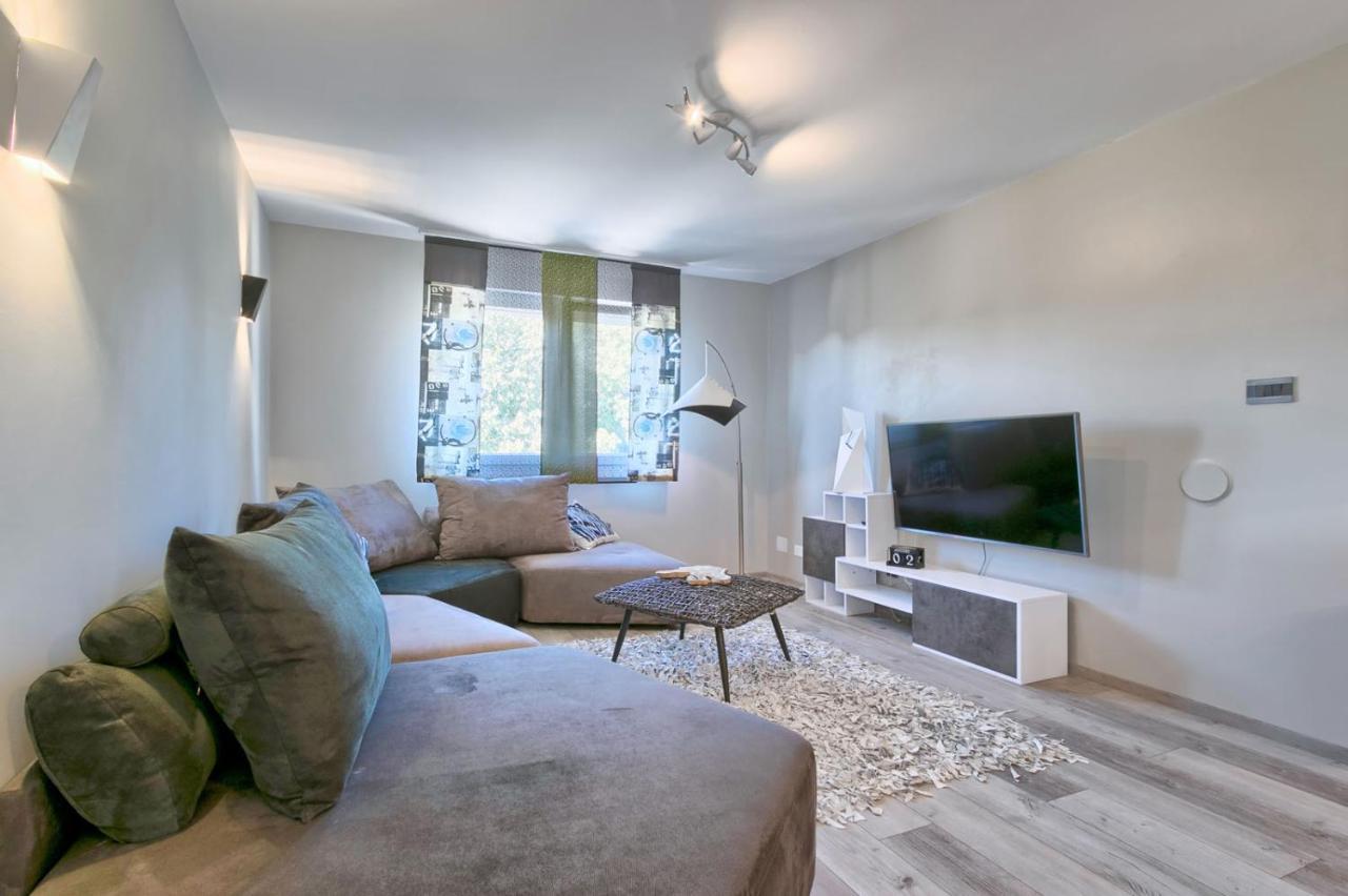 Modern Oasis Apartment Pula Dış mekan fotoğraf