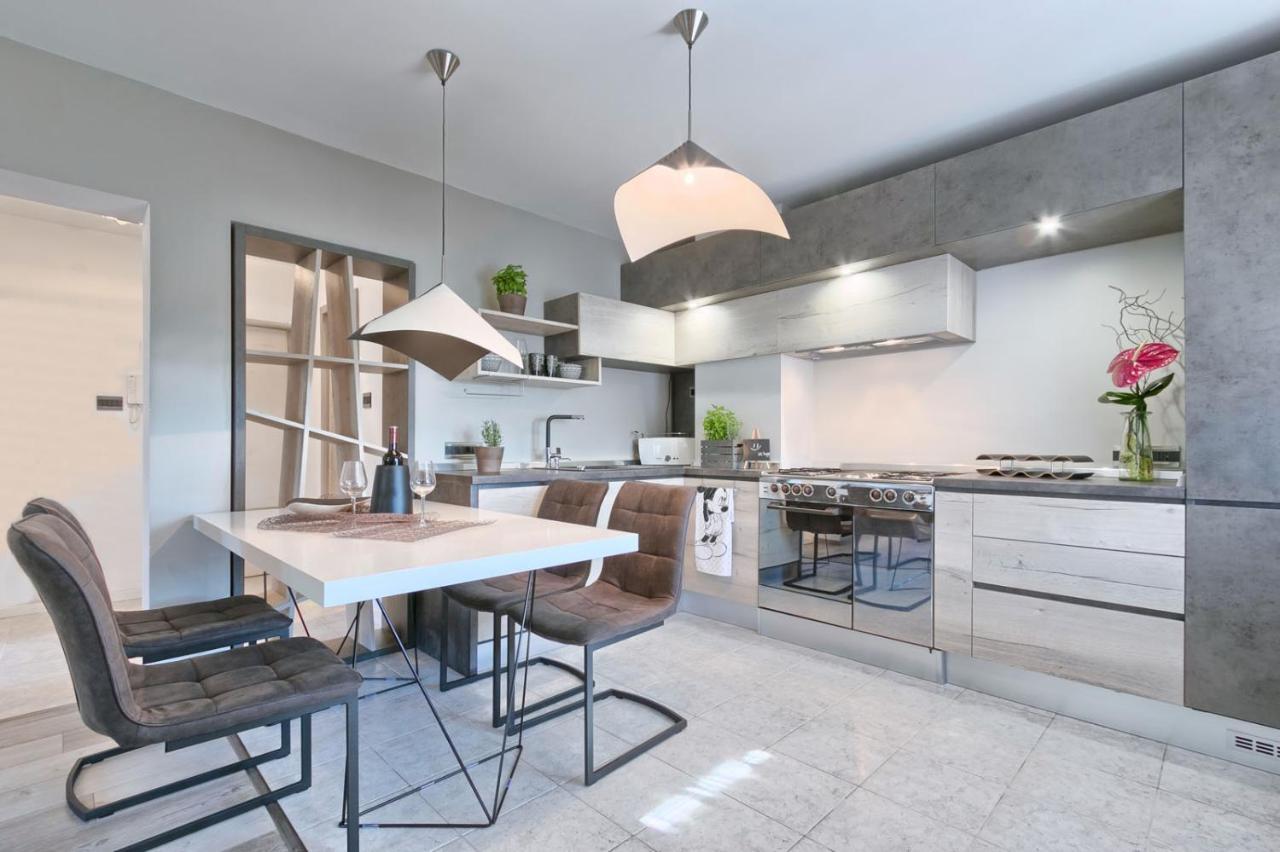 Modern Oasis Apartment Pula Dış mekan fotoğraf