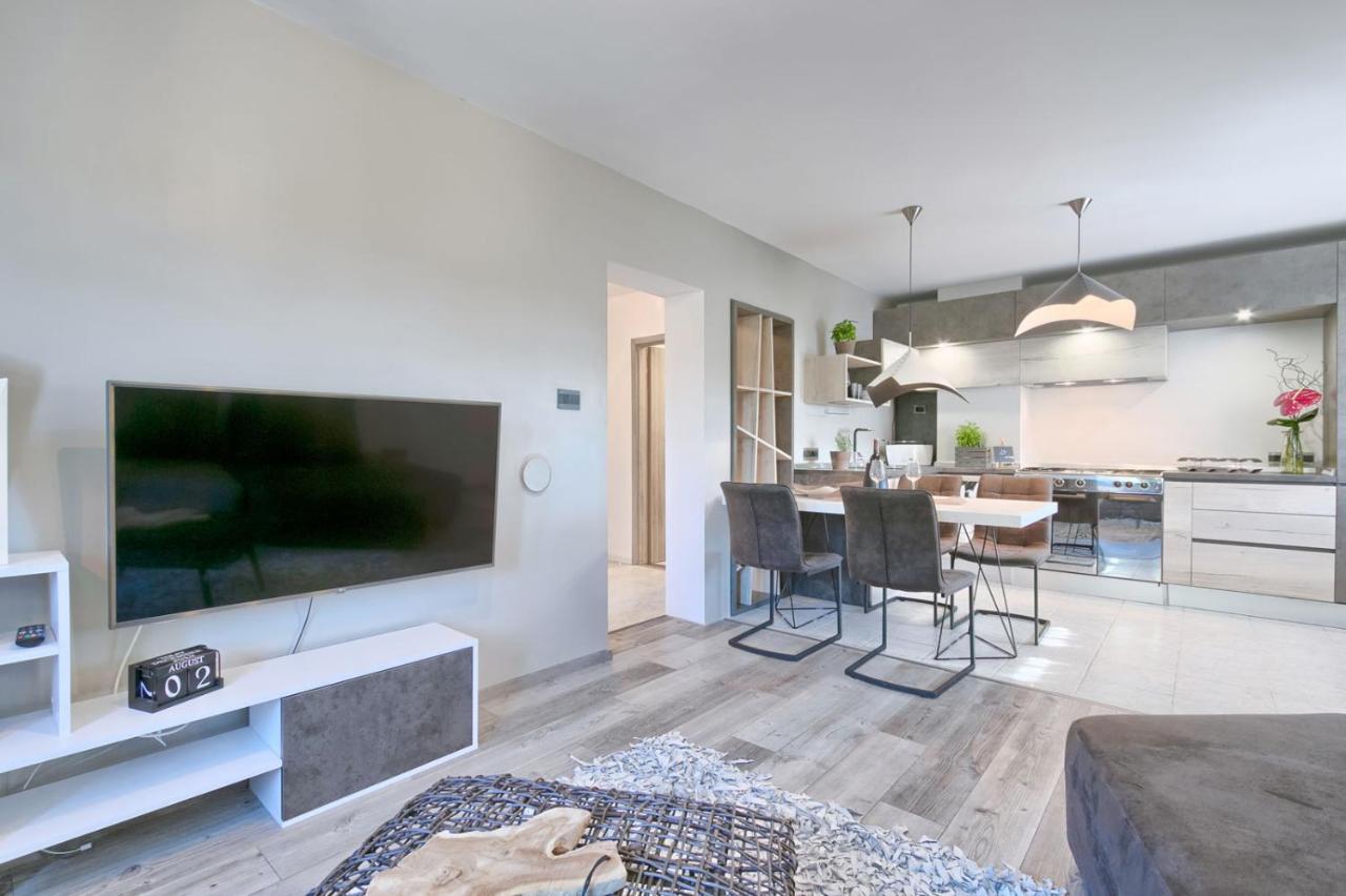 Modern Oasis Apartment Pula Dış mekan fotoğraf